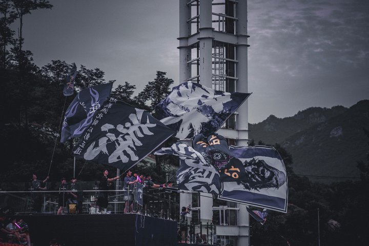 안양 깃발군단의 원류, 락페 깃발